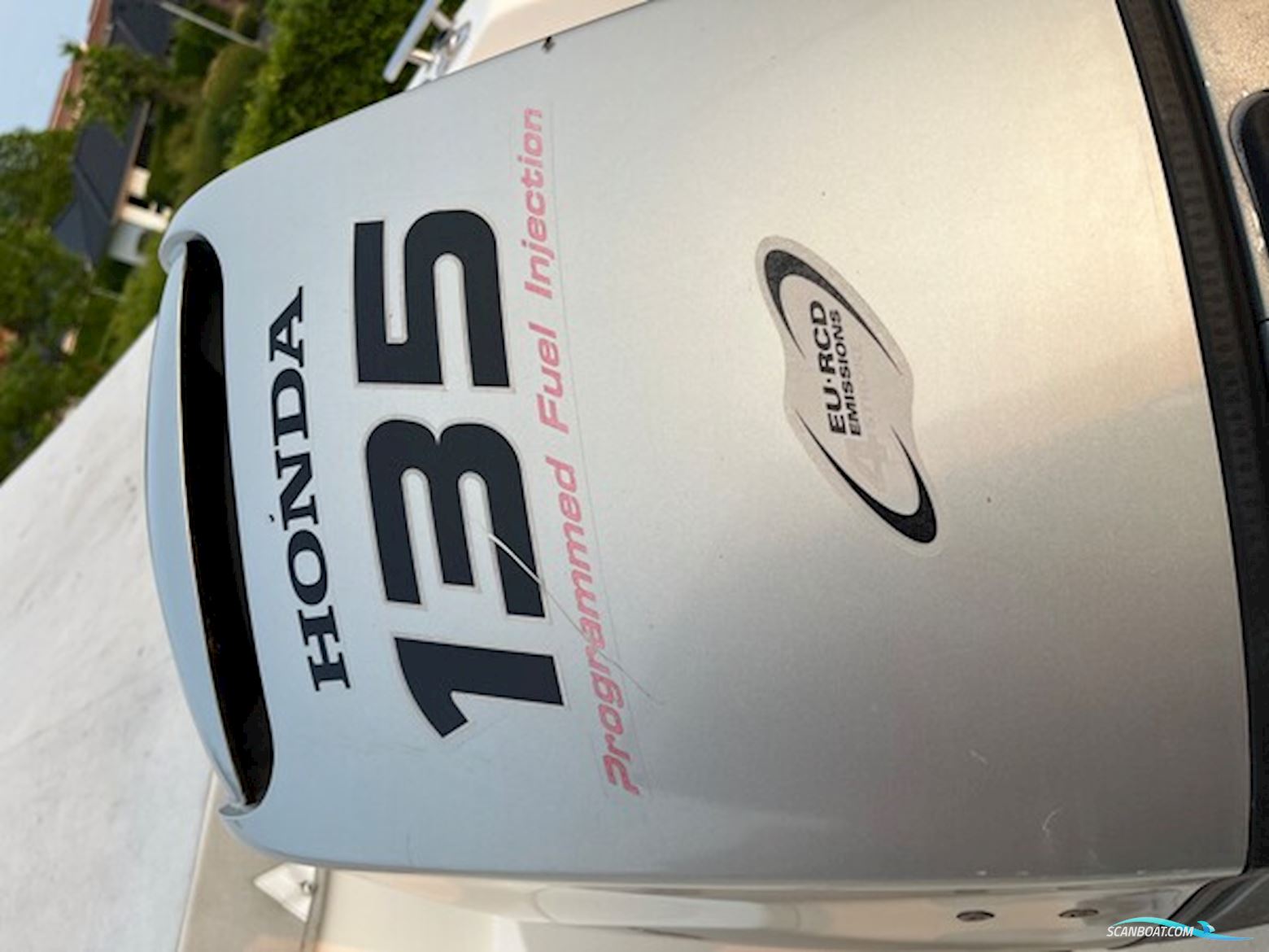 AMT 200 DC med 135 hk Honda-EFI 4 takt og 1800 kg Brenderup bådtrailer - Anvisningssalg