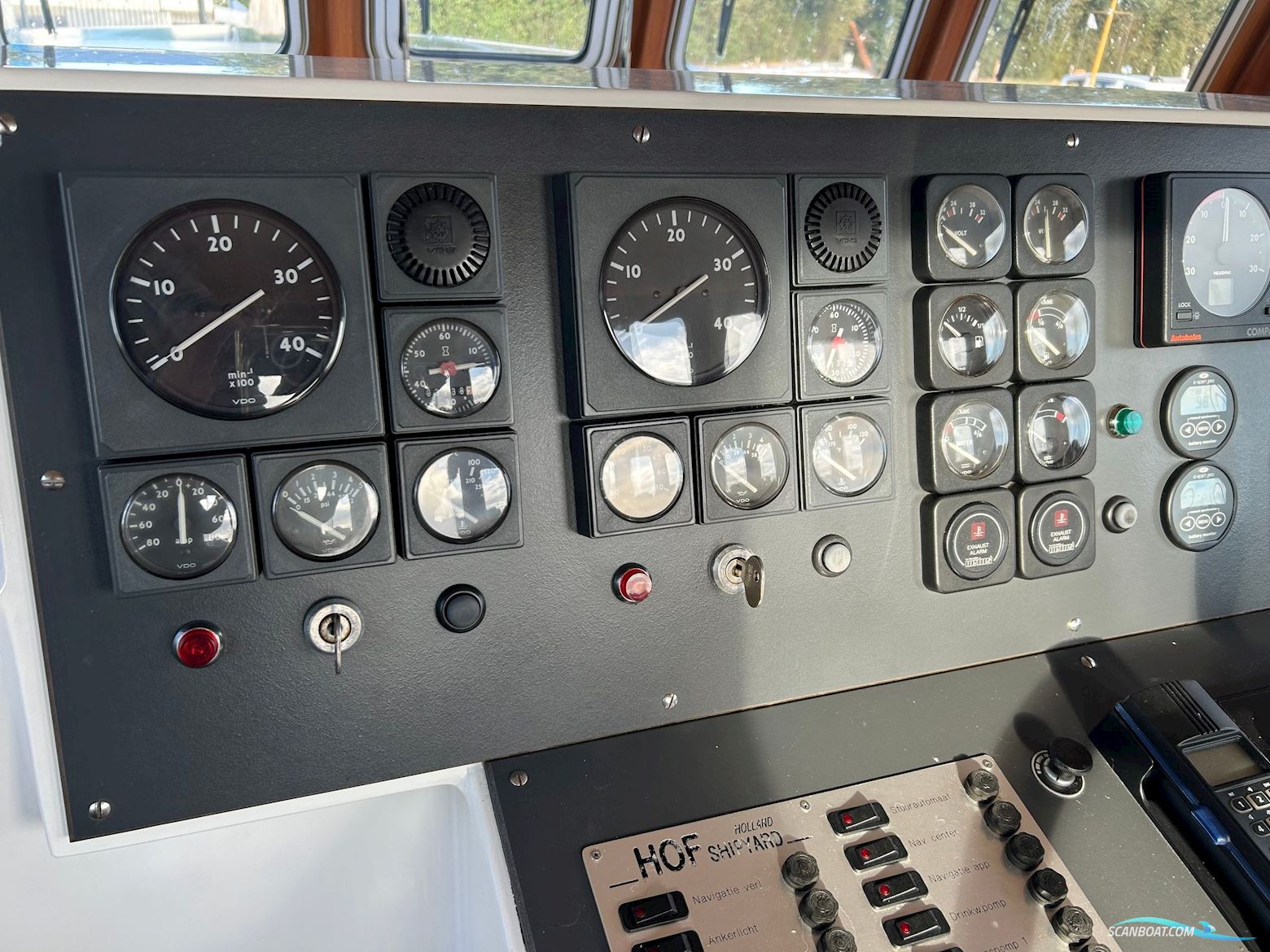 Ankertrawler 1700 AK/PH