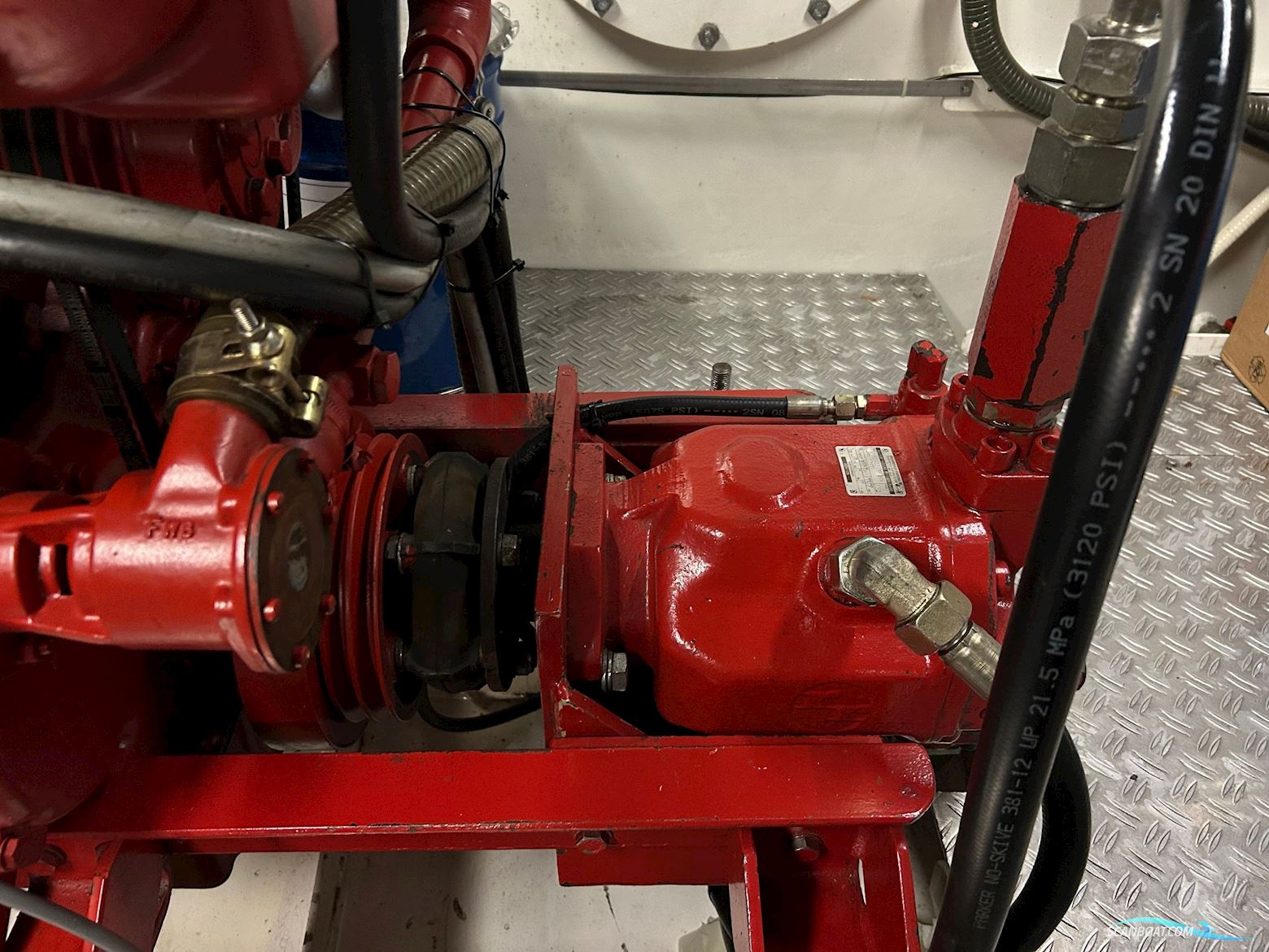 Ankertrawler 1700 AK/PH