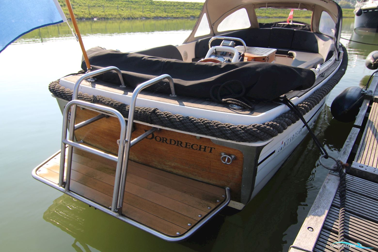 Antaris 630 Flying Lounge