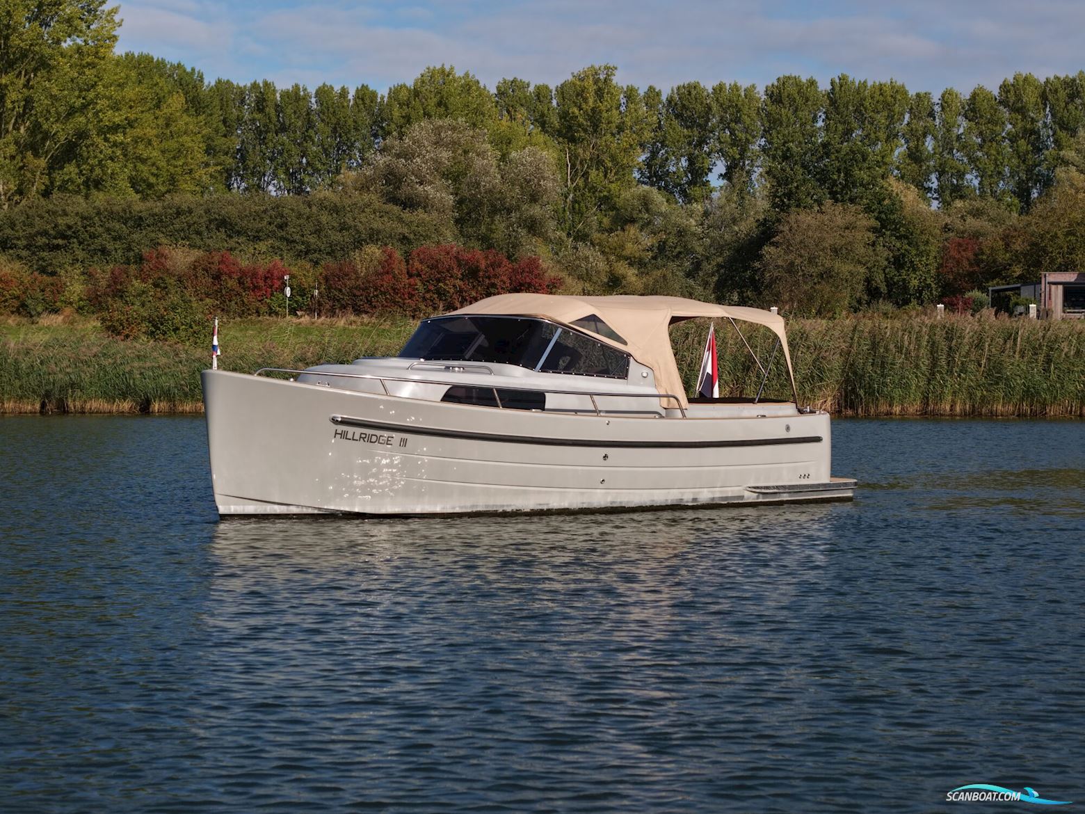 Antaris Seventy7 Cabin