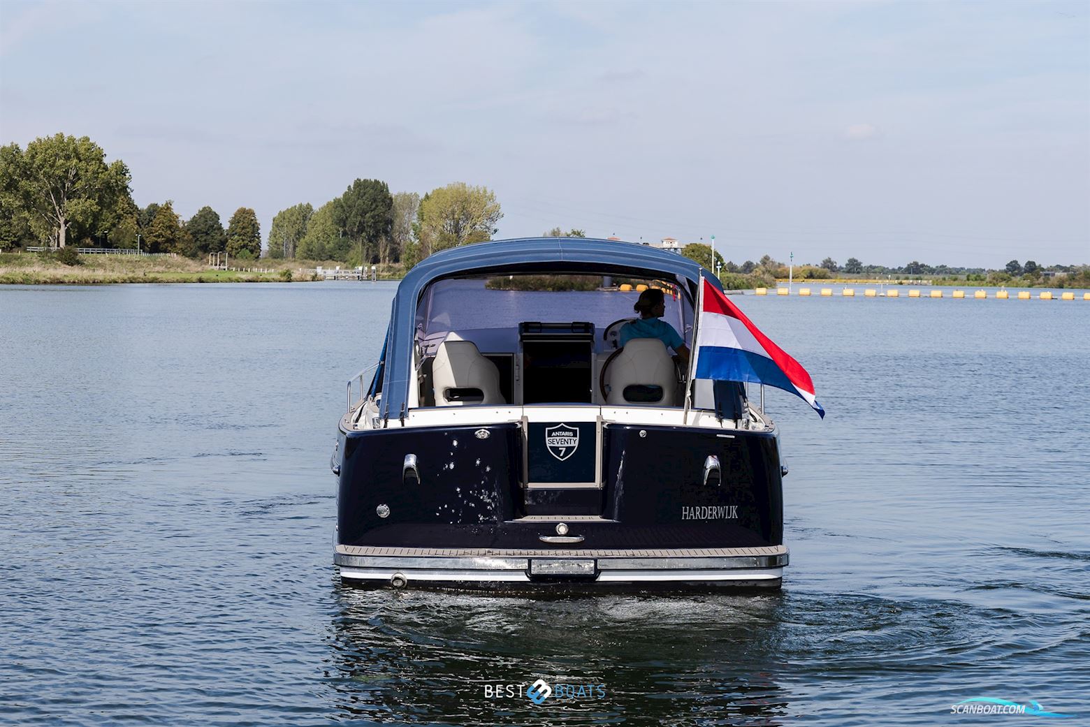 Antaris Seventy7 Cabin