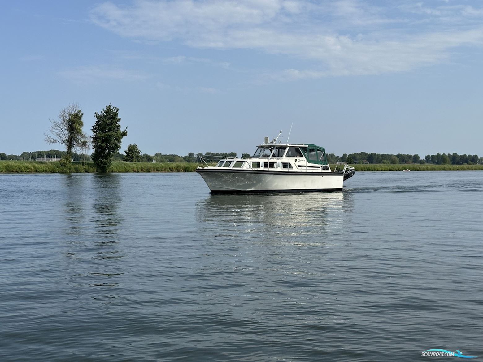 Apollo  32 TT de Luxe AK