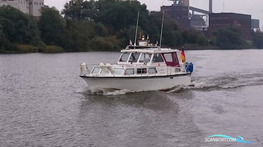 Apollo 32 Motorboten 1974, met Perkins 4236 motor, Duitsland