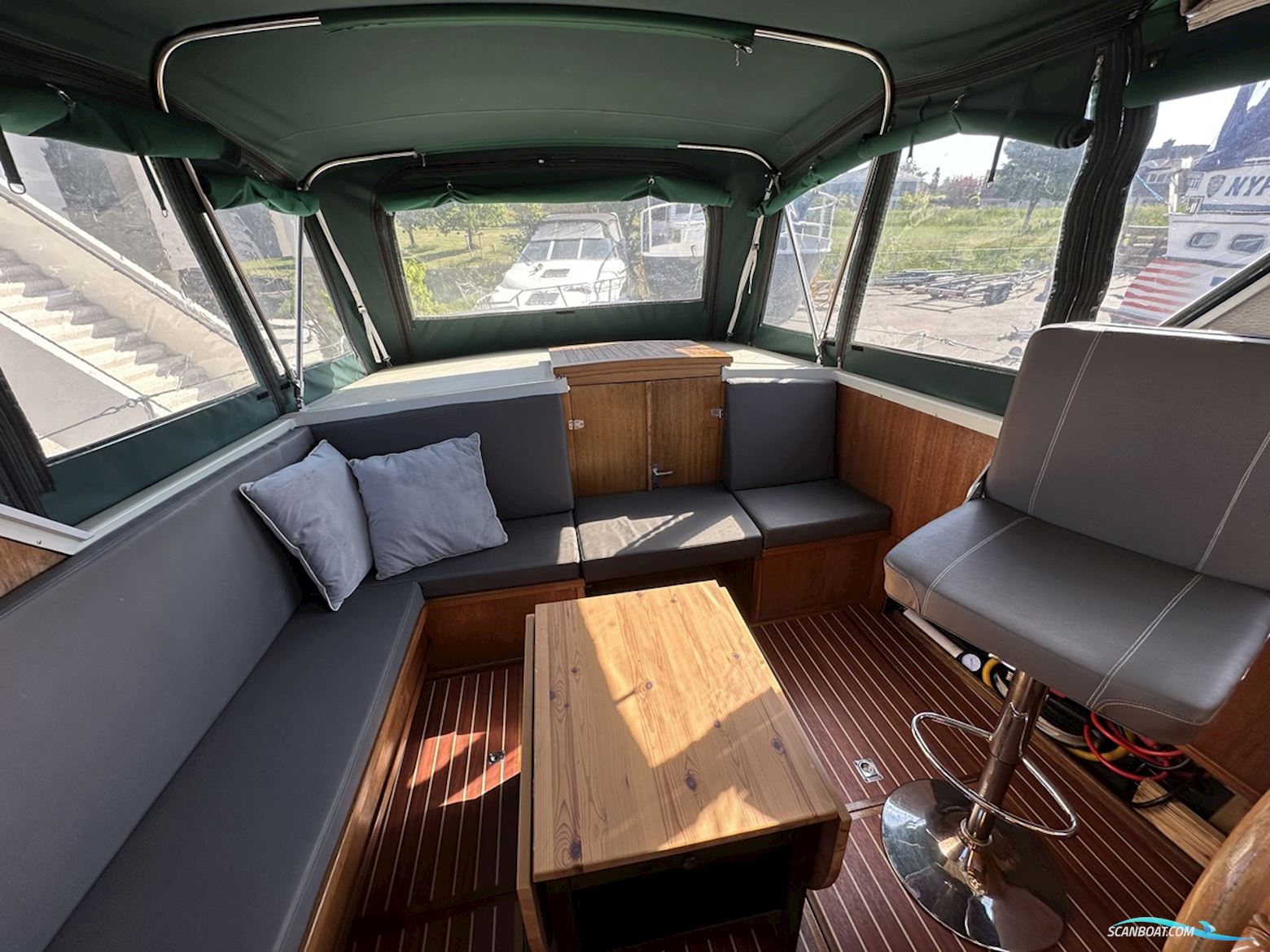 Apollo 32 TT de Luxe AK