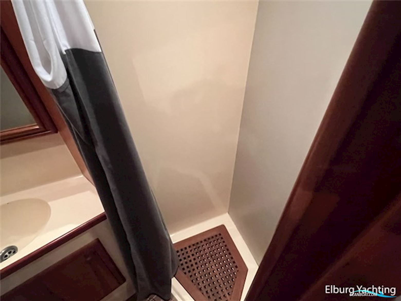 Apreamare 10 Semi Cabinato 