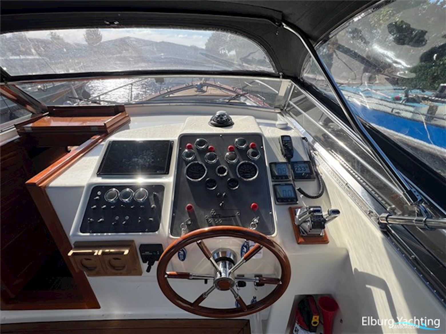 Apreamare 10 Semi Cabinato