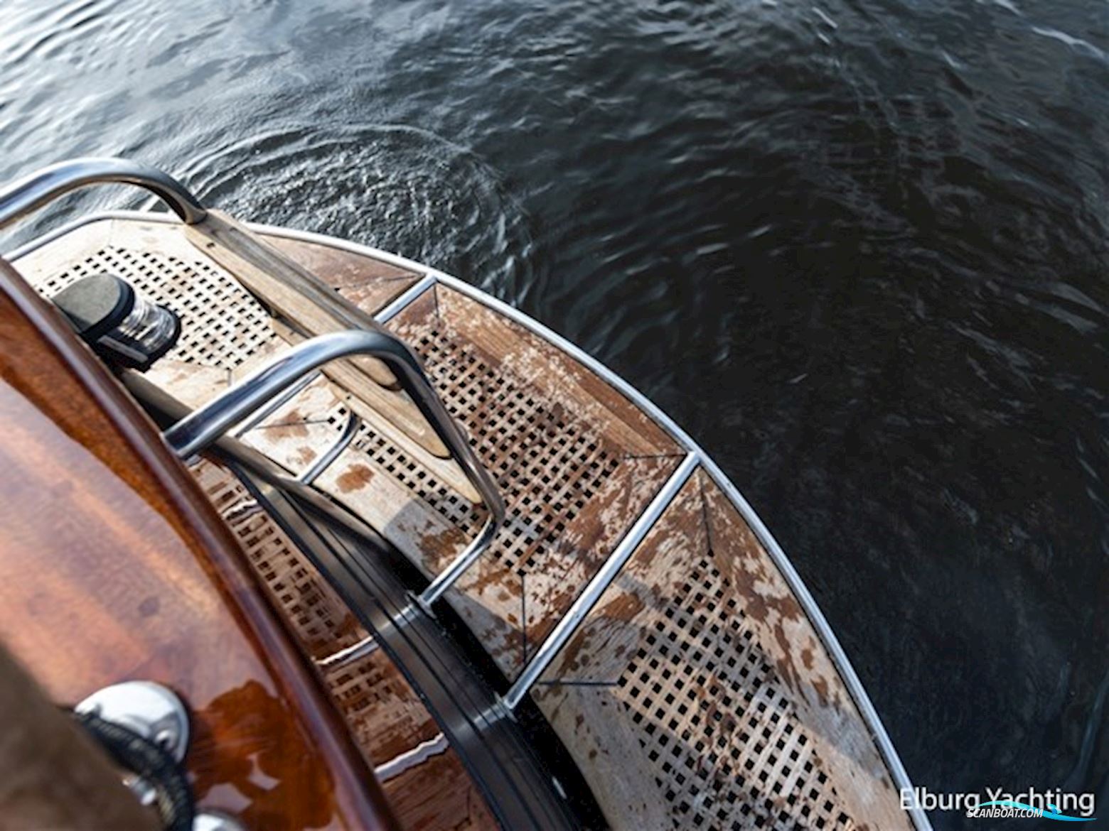 Apreamare 10 Semi Cabinato