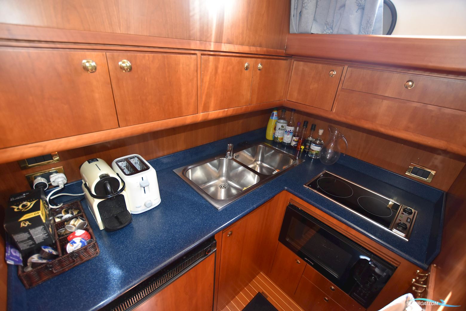 Apreamare 12 CABINATO