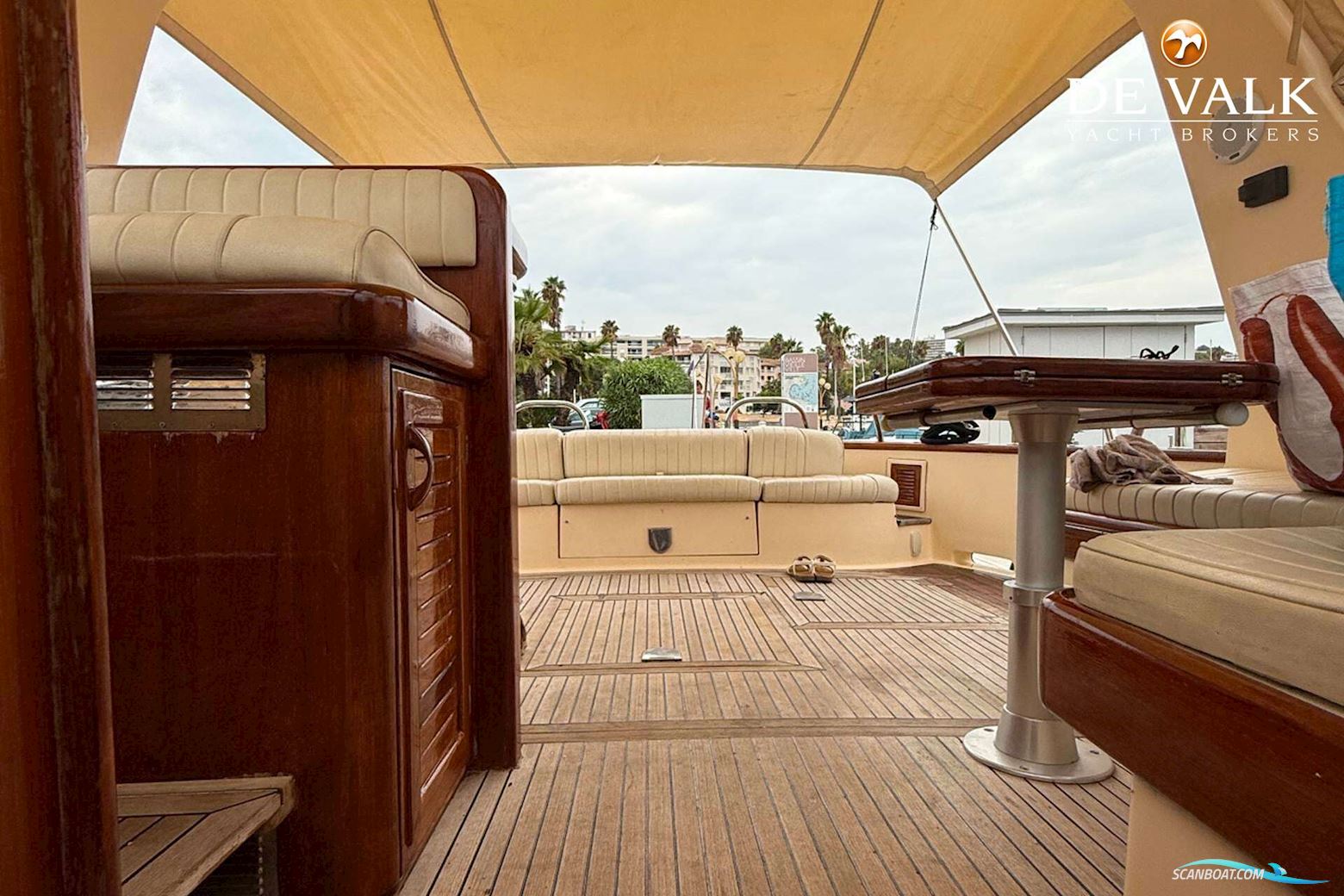 Apreamare 12 Semi-cabinato