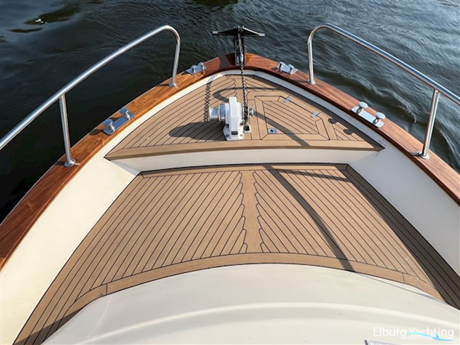 Apreamare 9 - Semi Cabinato 