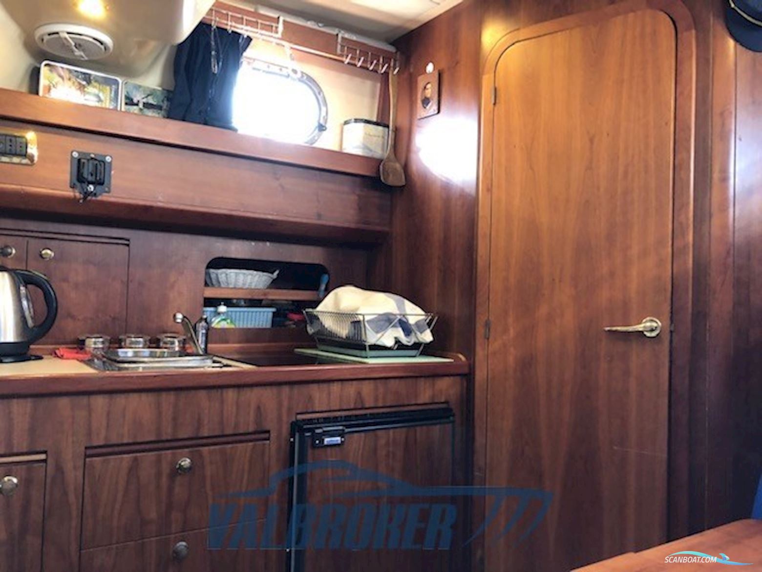 Apreamare Aprea 10 Semi Cabin