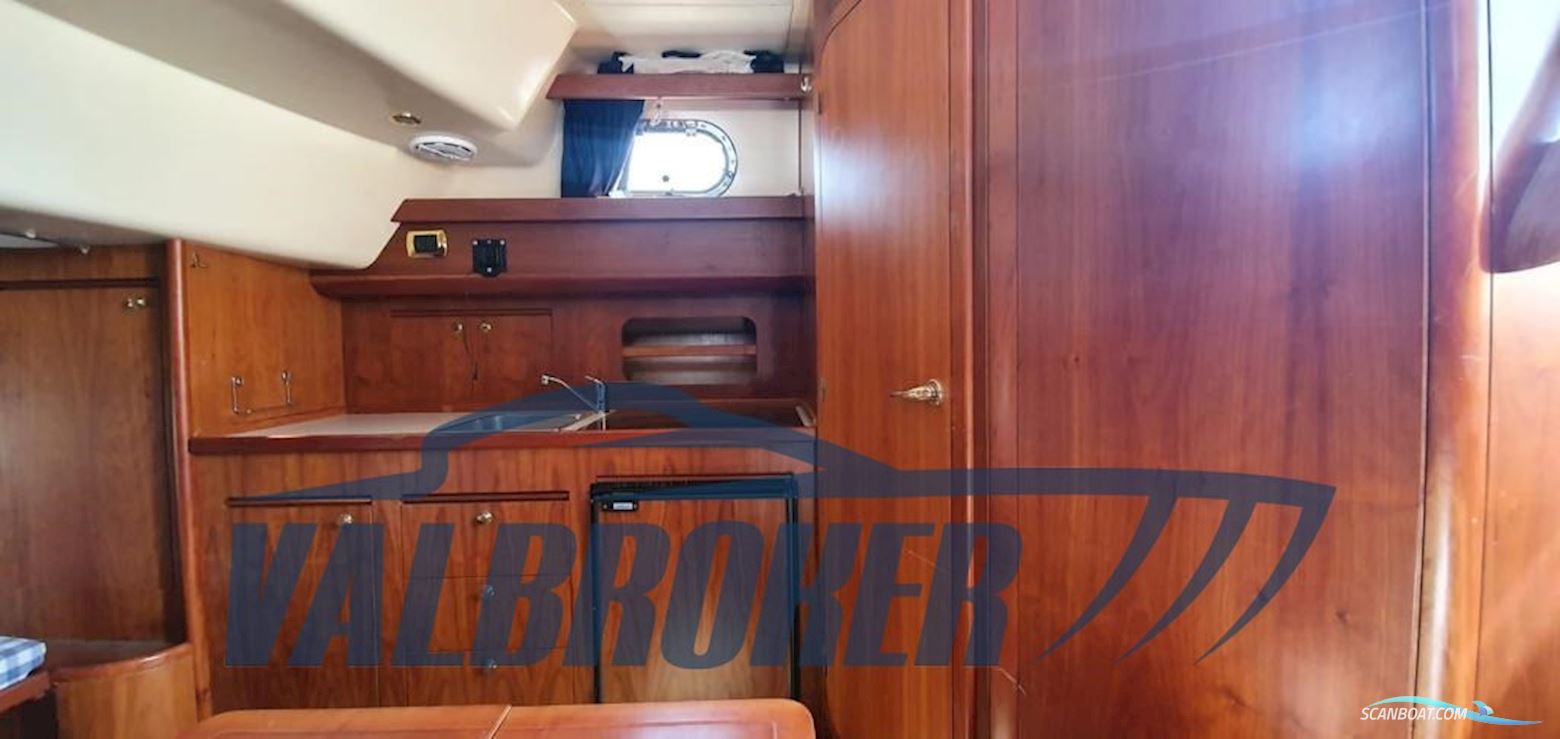 Apreamare Aprea 10 Semi Cabin