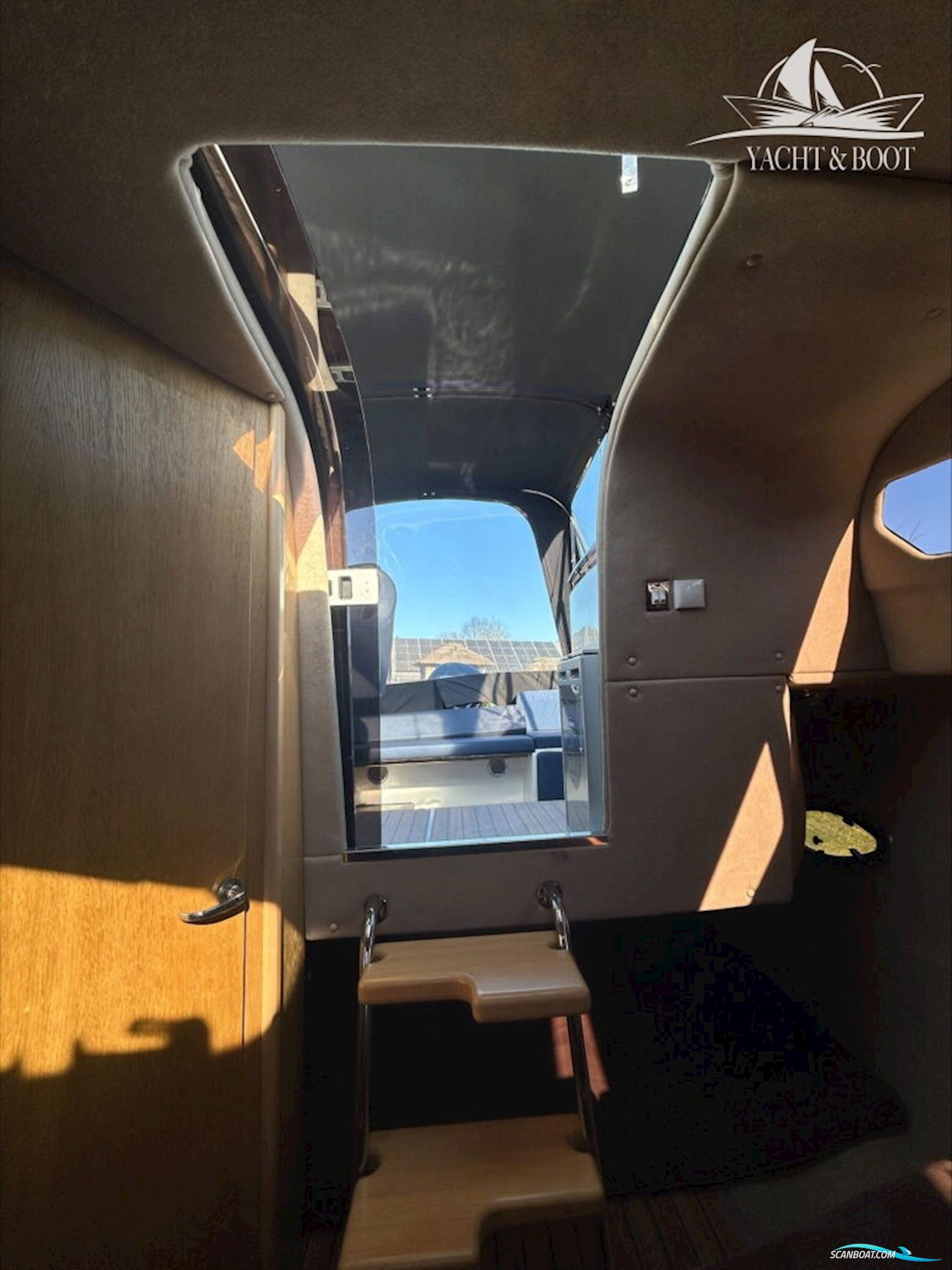 Aqua Royal 680 Cruiser