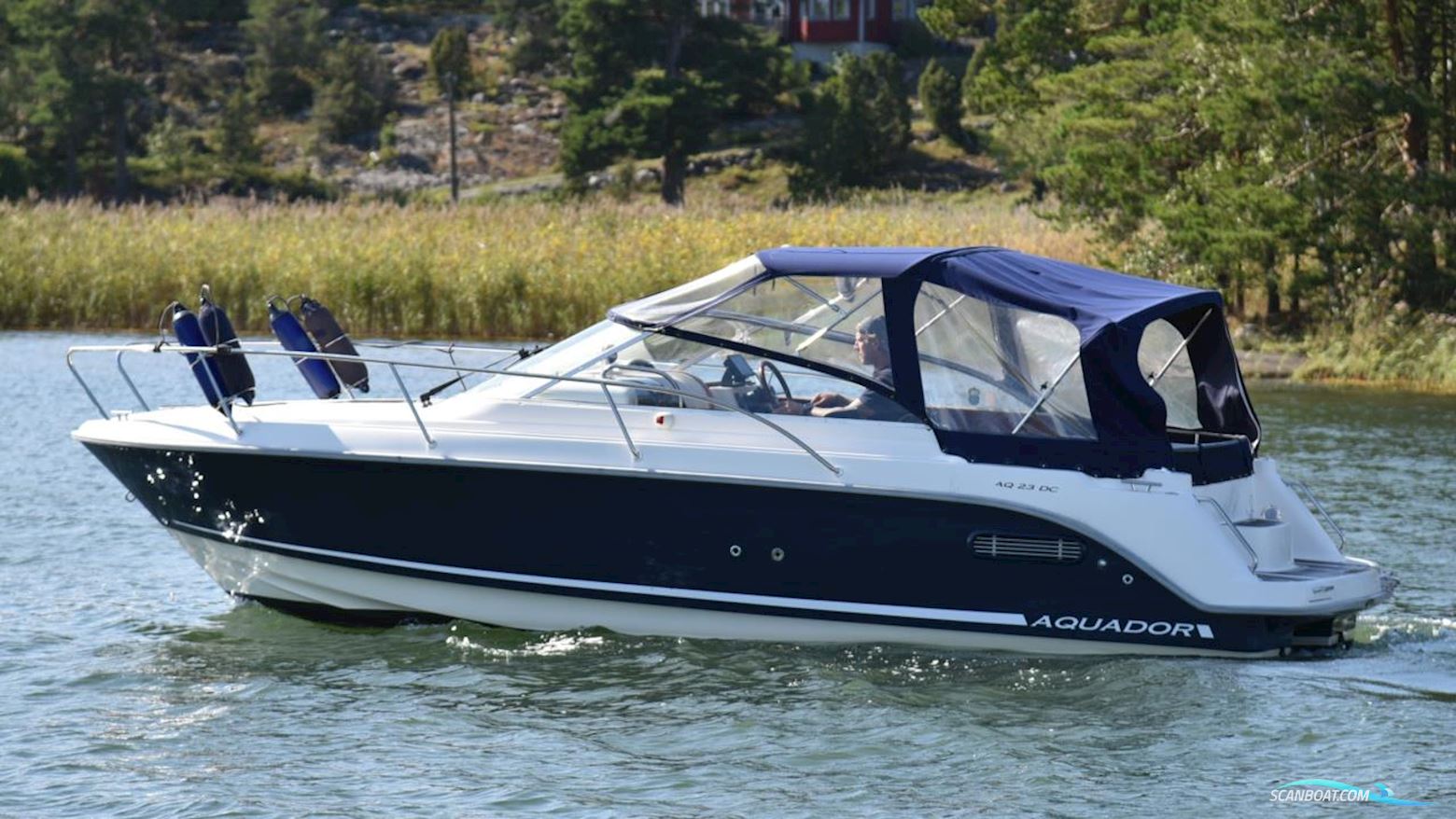 Aquador 23 DC Motorboten 2008, met Mercruiser motor, Sweden