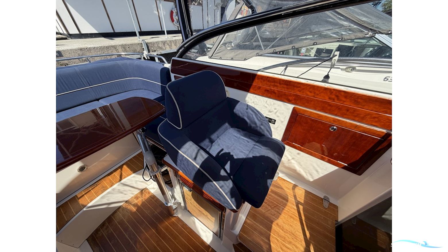 Aquador 23 DC