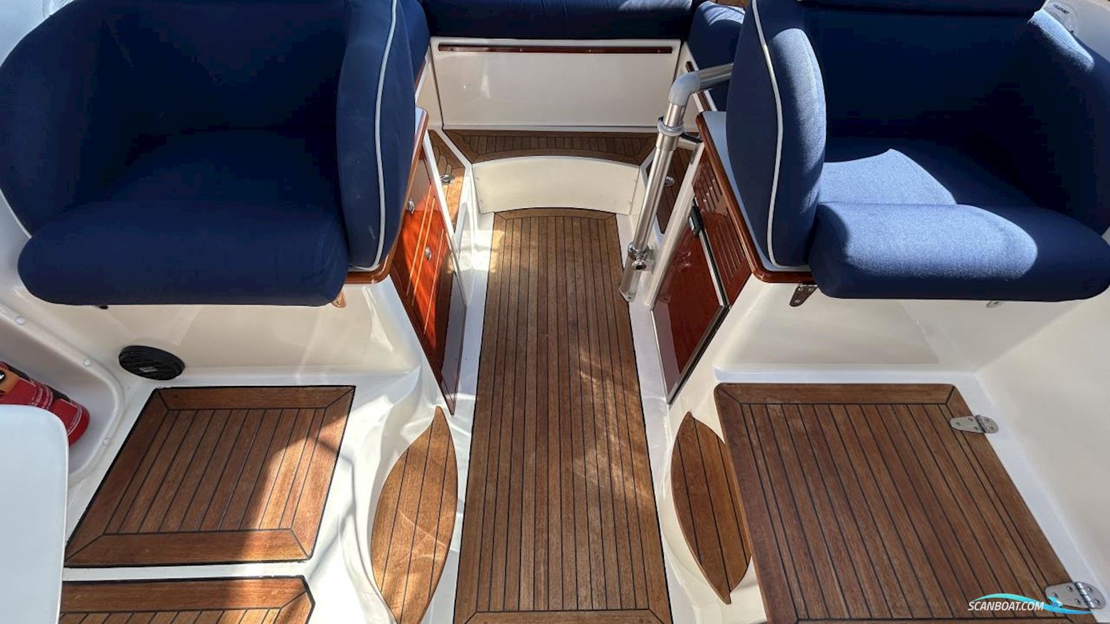 Aquador 23 DC