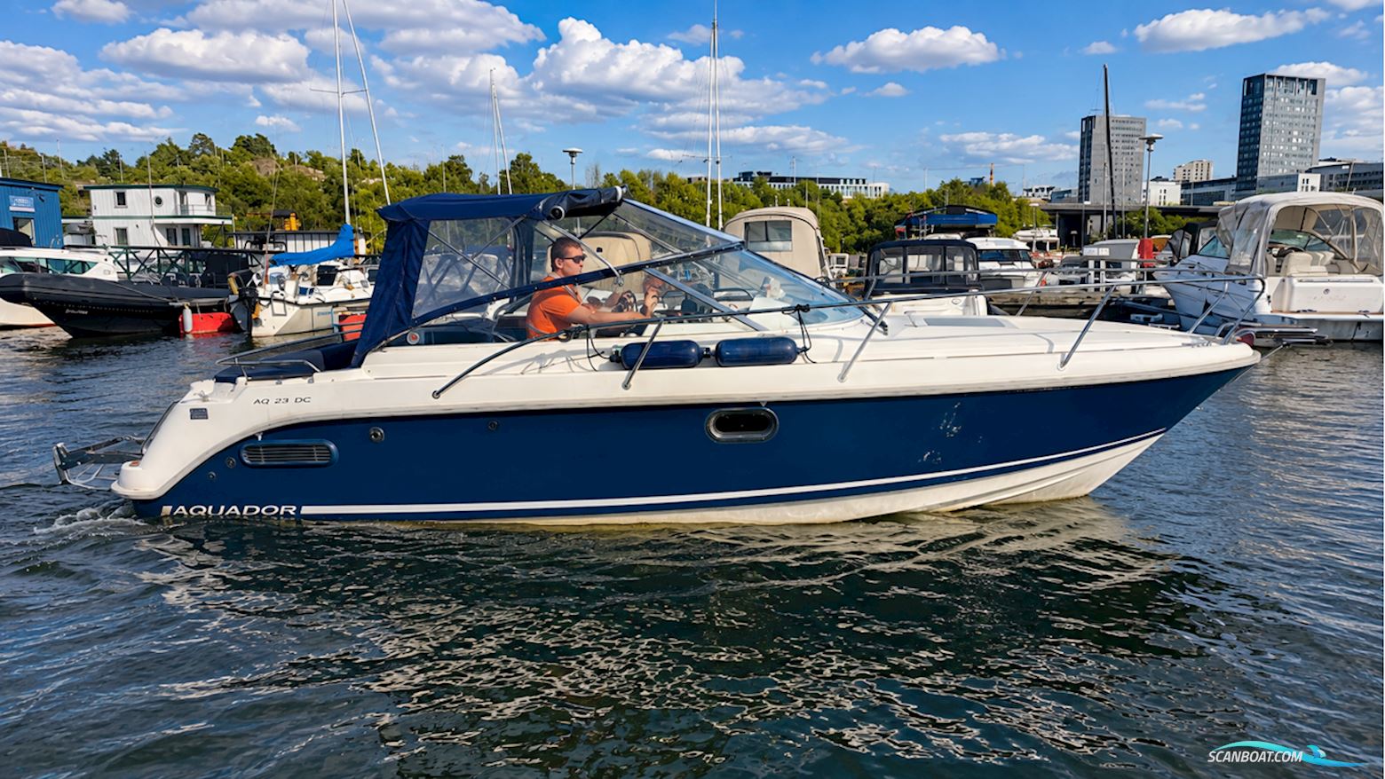 Aquador 23 DC Motorboten 2007, met Volvo Penta motor, Sweden