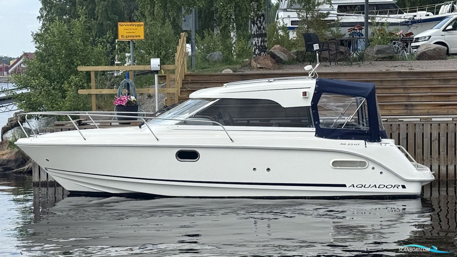 AQUADOR 23 HT Motorboten 2002, met Mercruiser motor, Sweden