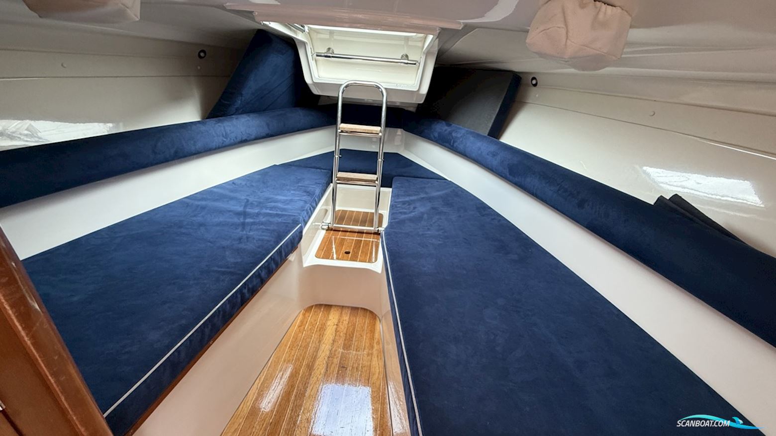 AQUADOR 23 HT