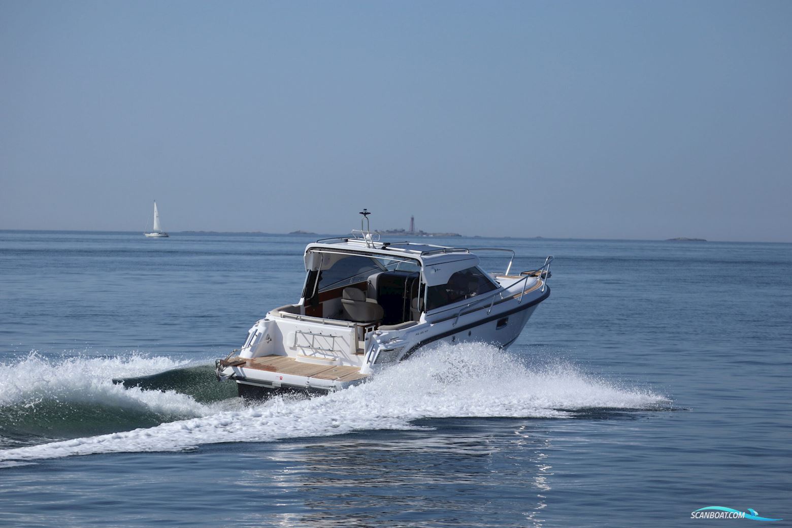 Aquador 25 HT Classic