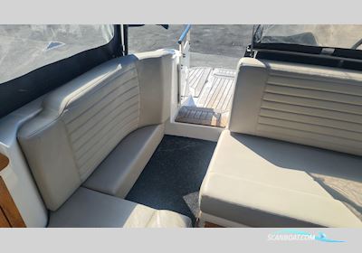 Aquador 25 HT Motorboten 2021, met Mercruiser/Mercury motor, Sweden