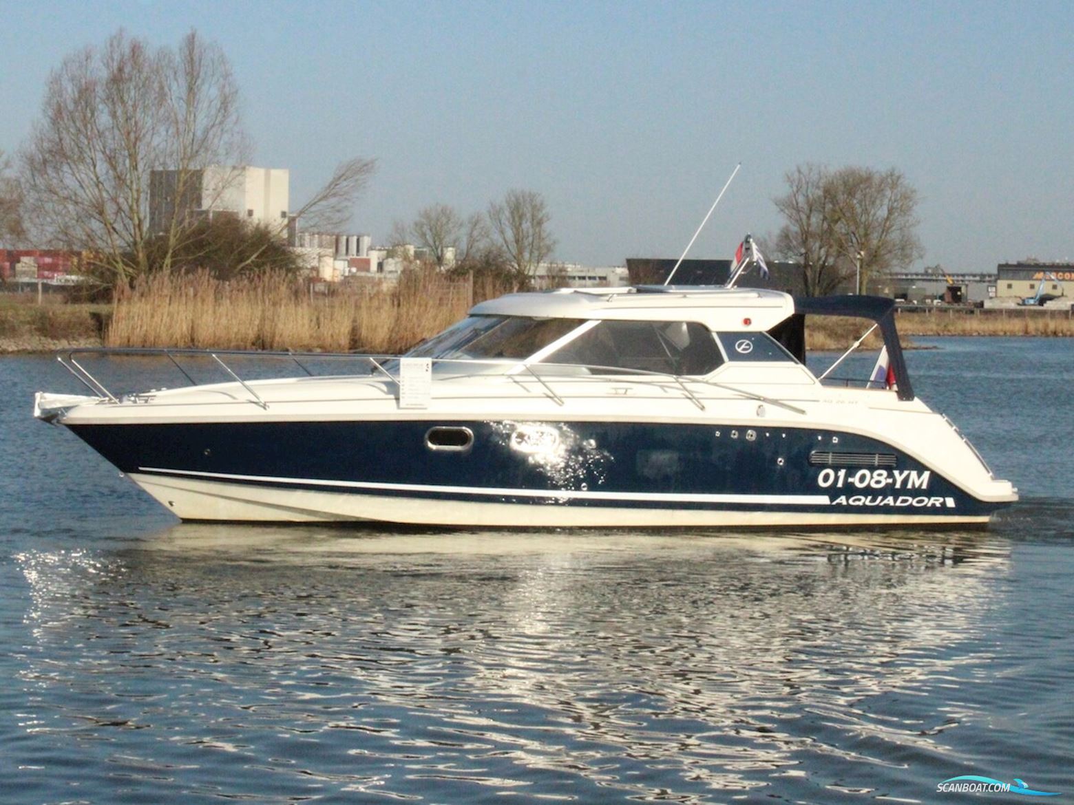Aquador 26 Hardtop Motorboten 2006, The Netherlands
