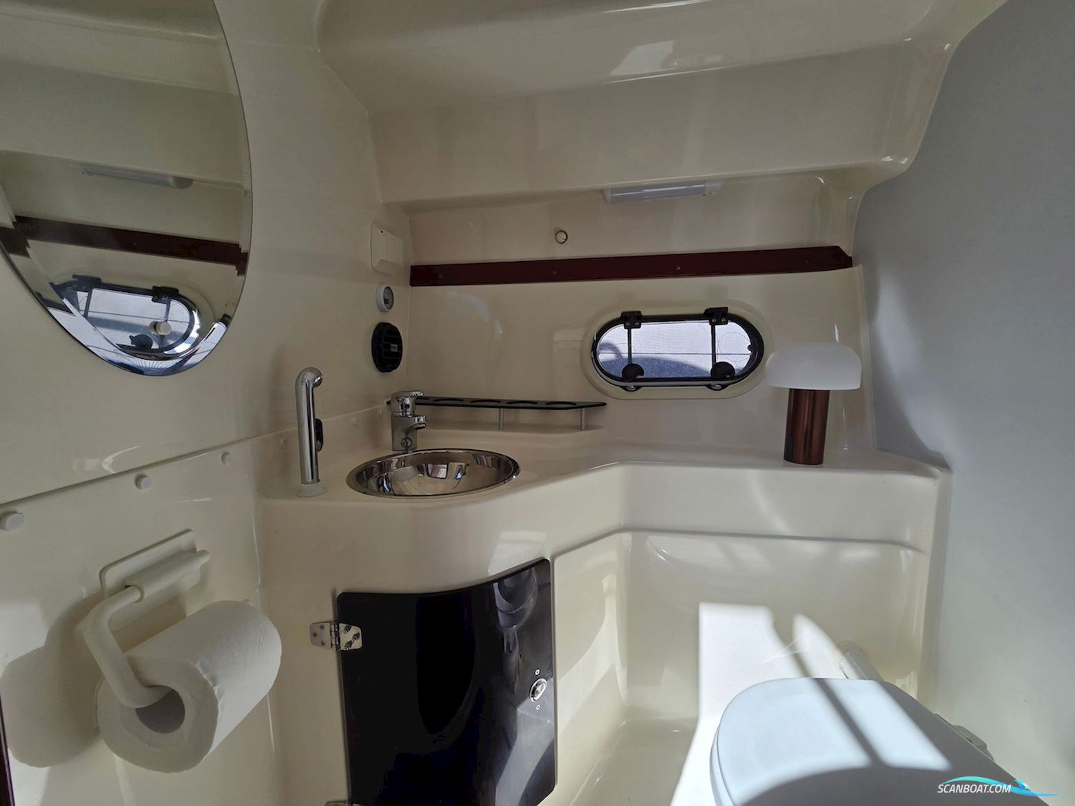 AQUADOR 26 HT