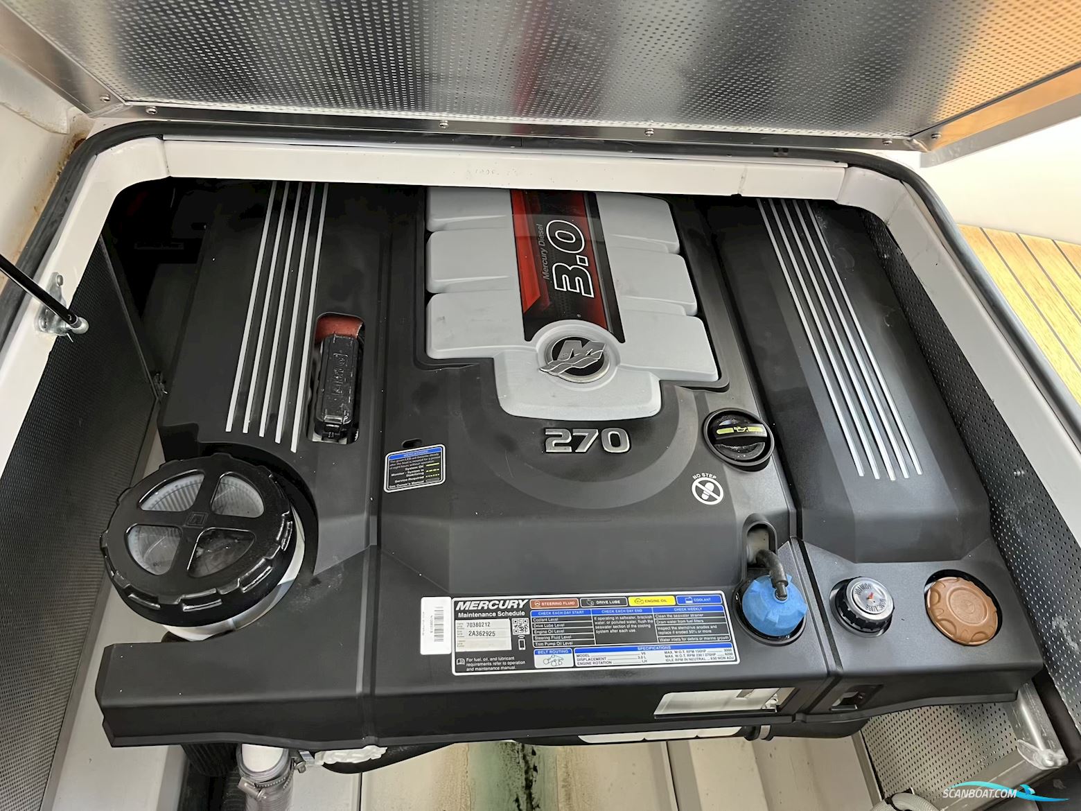 Aquador 27 HT (2020) - Nedsat