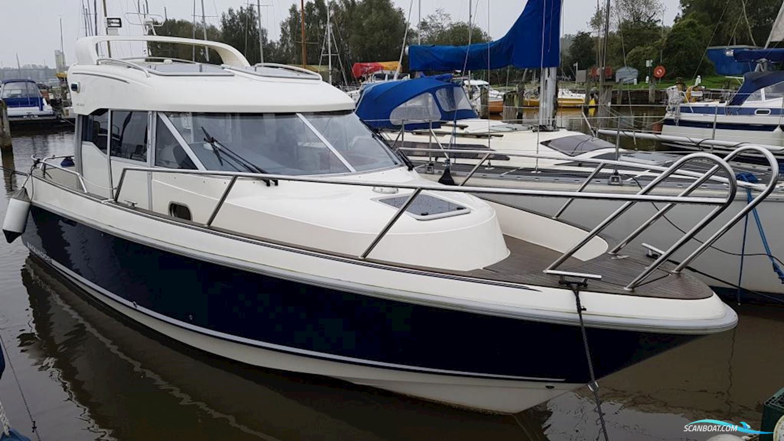 AQUADOR 28 C Motorboten 2011, met Mercruiser QSD4 4,2L motor, Duitsland