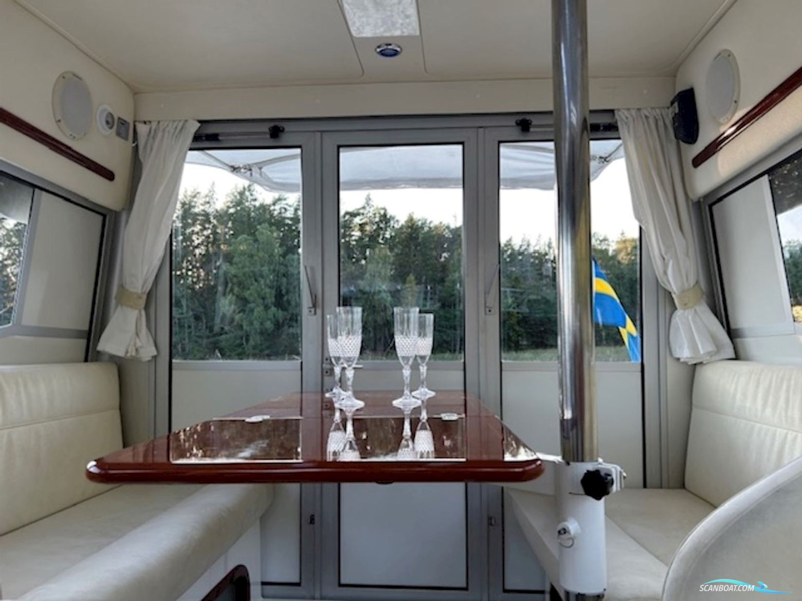 Aquador 28 C