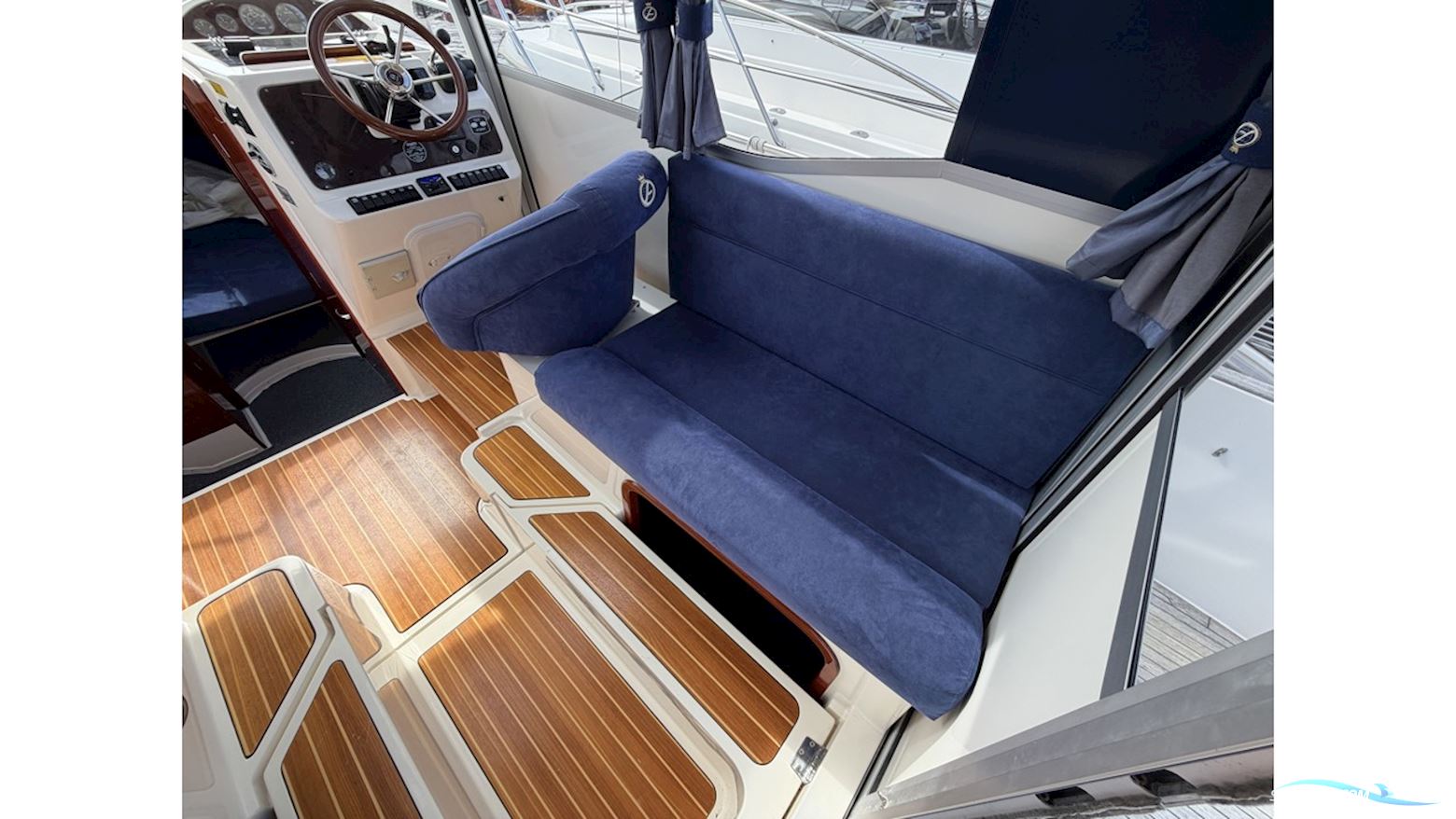 Aquador 28 C