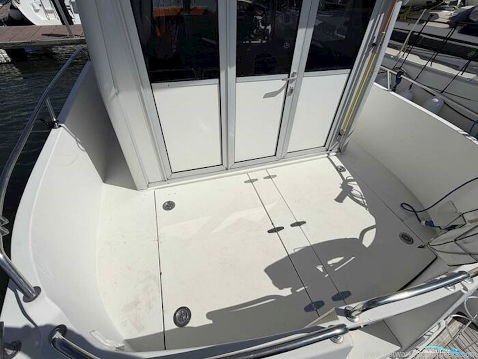 Aquador 28 C