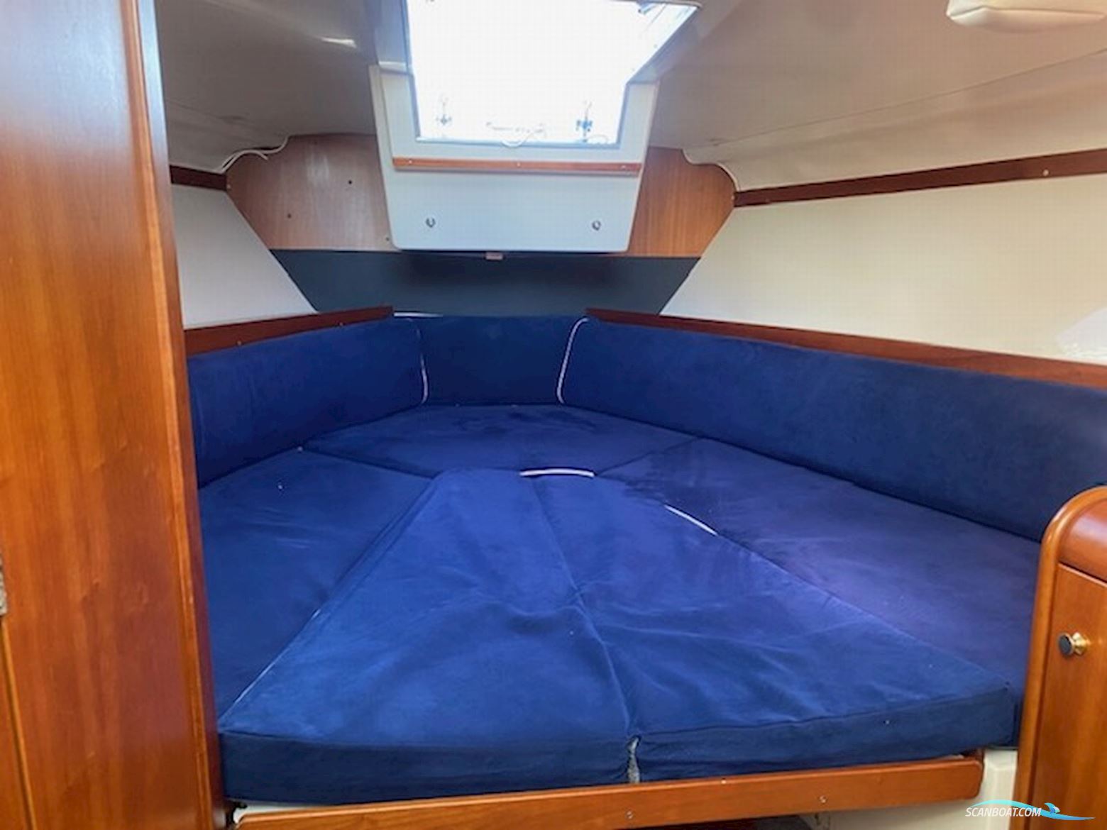 Aquador 28 Hard Top