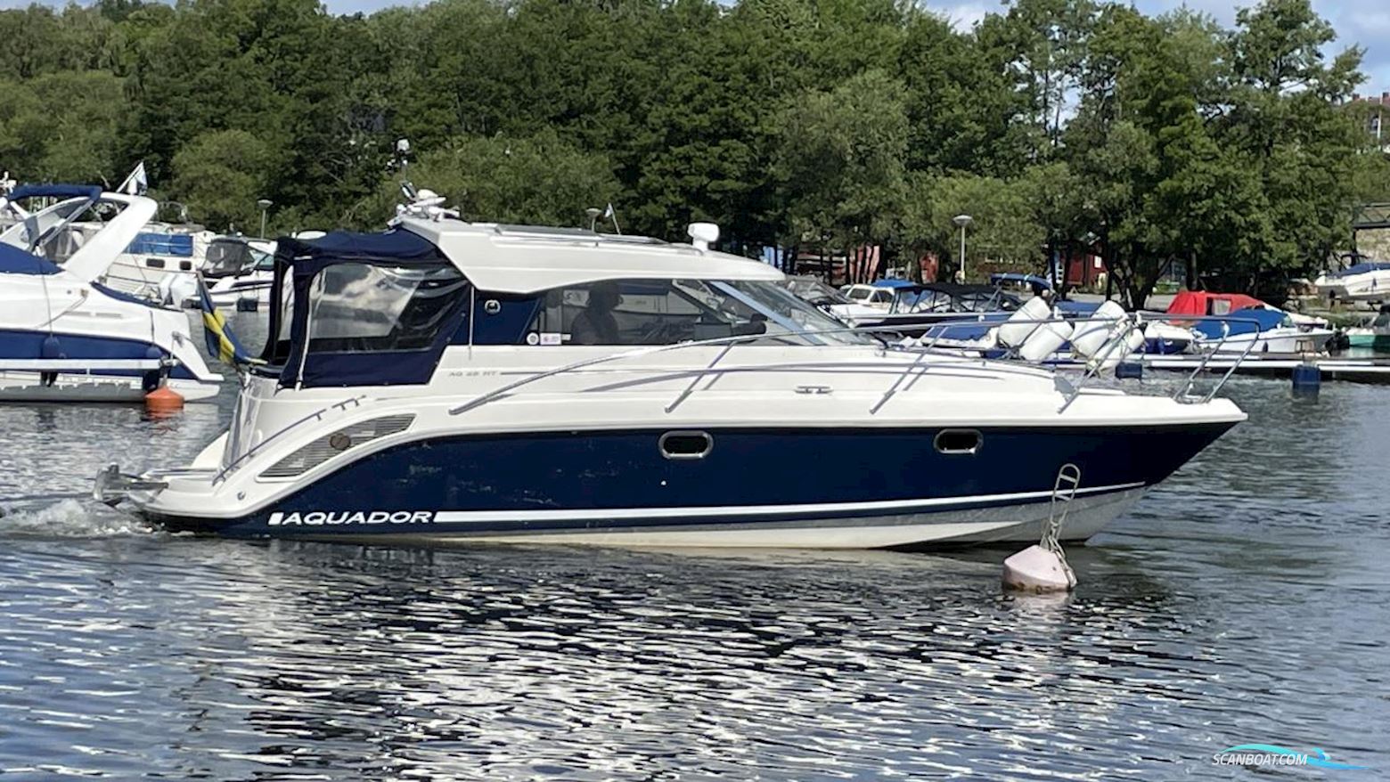 Aquador 28 HT Motorboten 2007, met Volvo Penta motor, Sweden