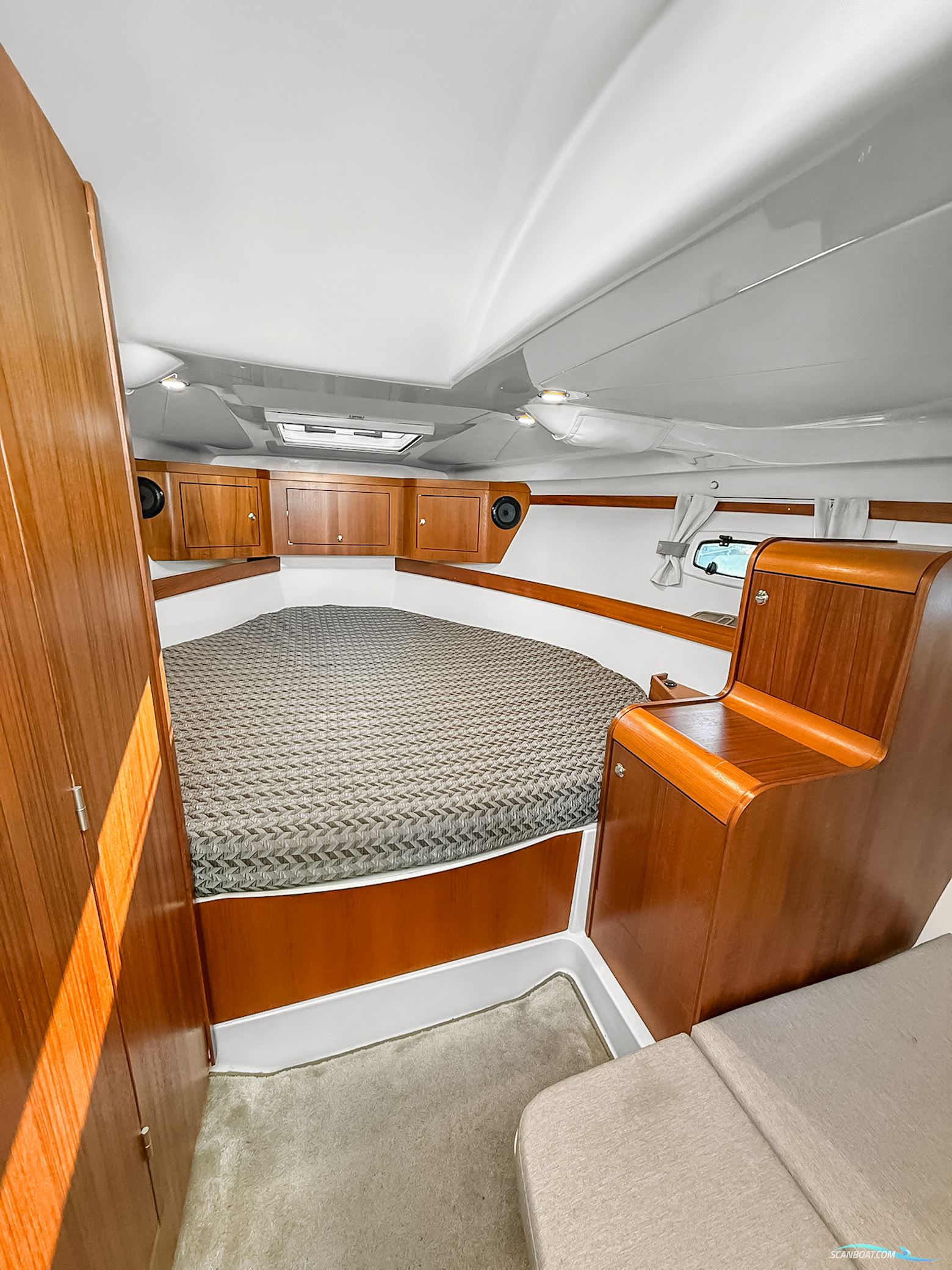 Aquador 28 HT