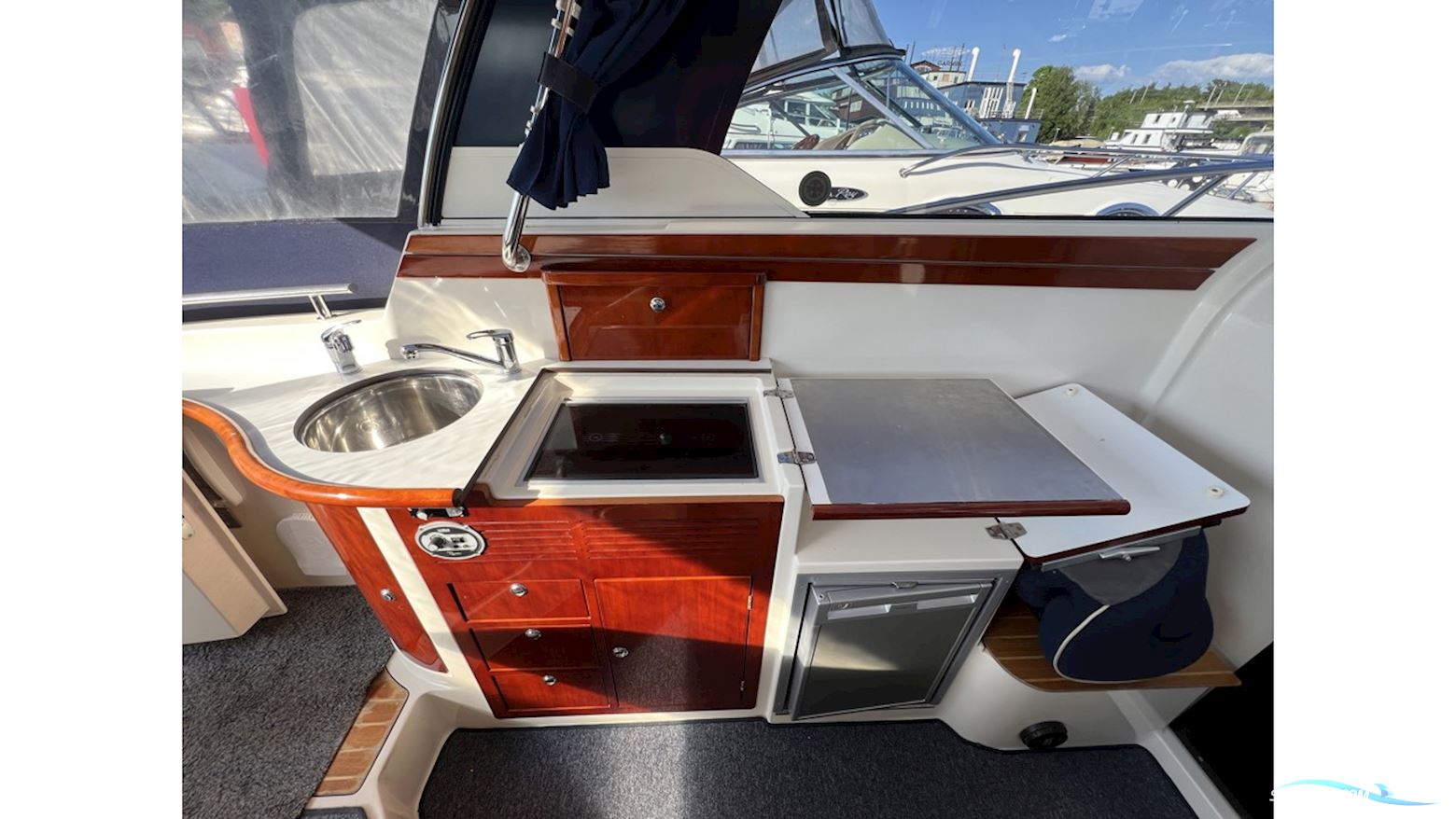 Aquador 28 HT