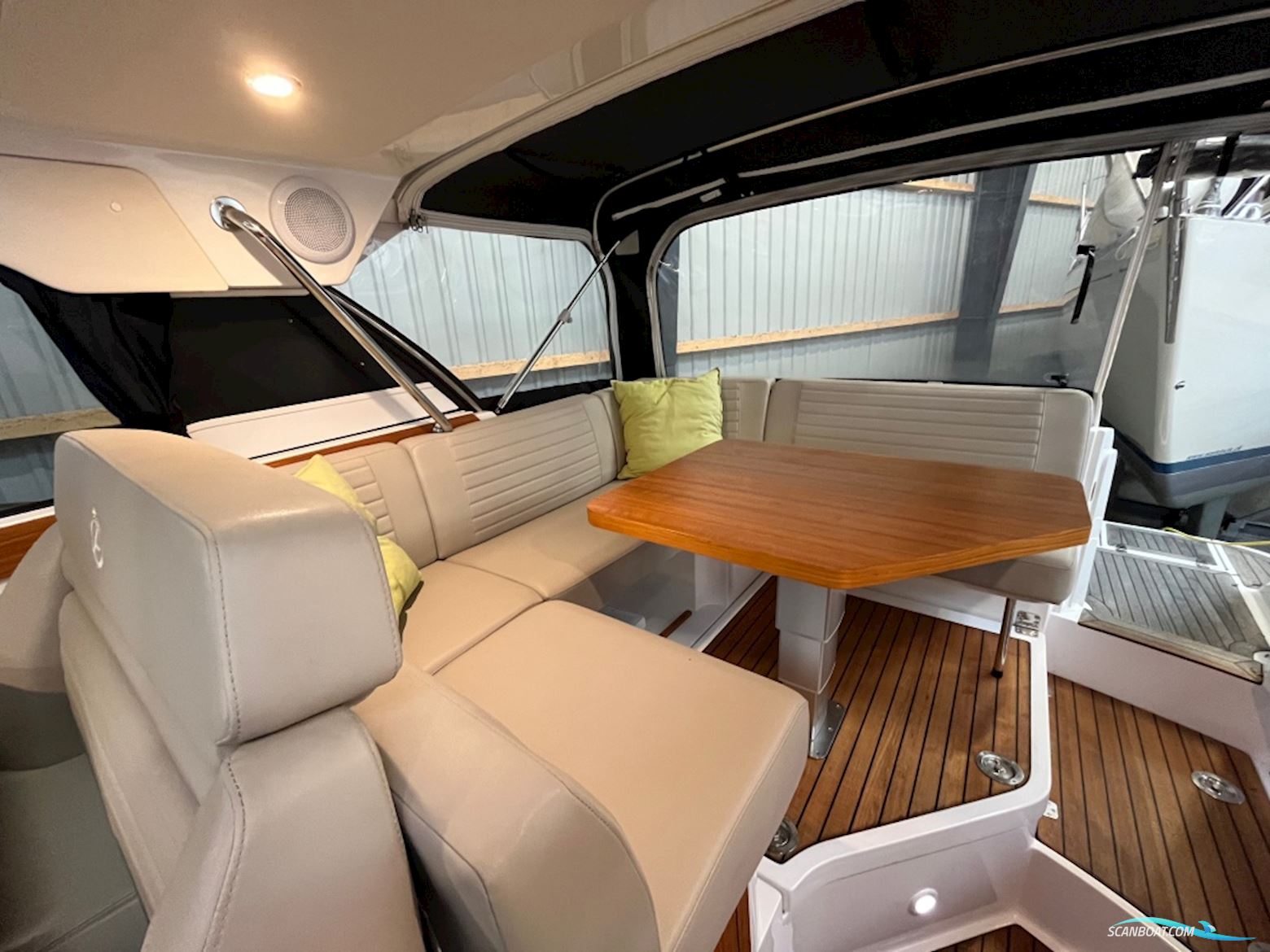 Aquador 28 HT