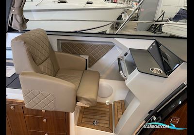 Aquador 300 HT Motorboten 2026, met 2 x Mercury 200 motor, Denemarken