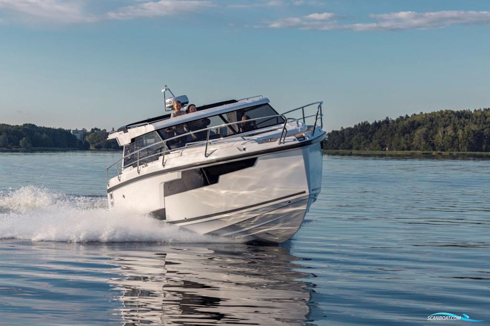Aquador 300 HT Motorboten 2025, met Volvo Penta motor, The Netherlands