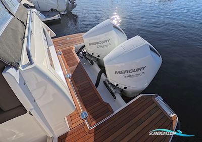 Aquador 300 HT Motorboten 2024, met Mercury motor, Estland