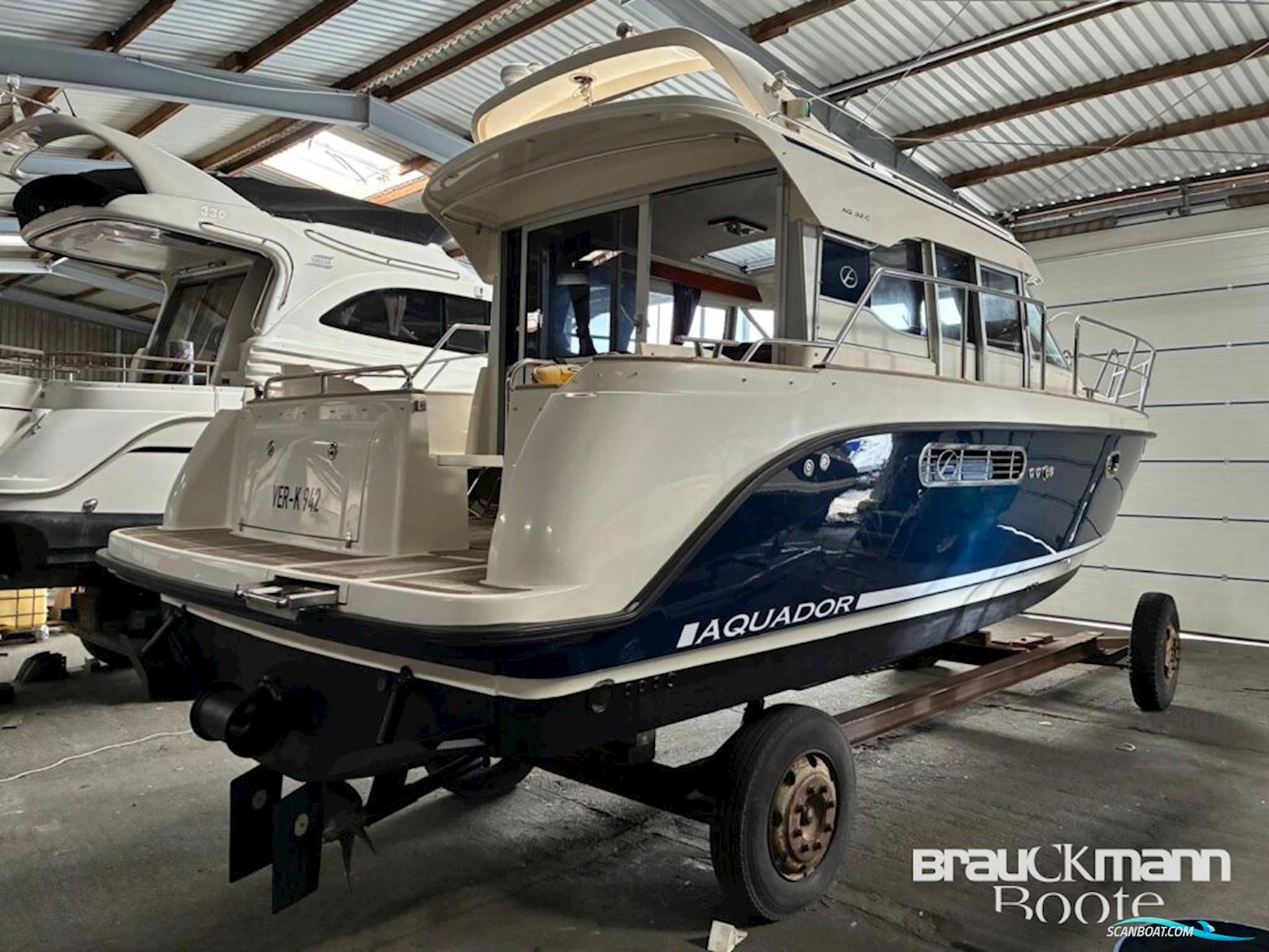 Aquador 32 C