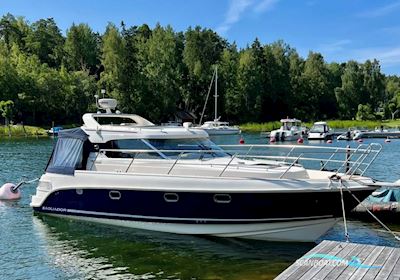 Aquador 33 HT Motorboten 2008, met Mercruiser motor, Sweden