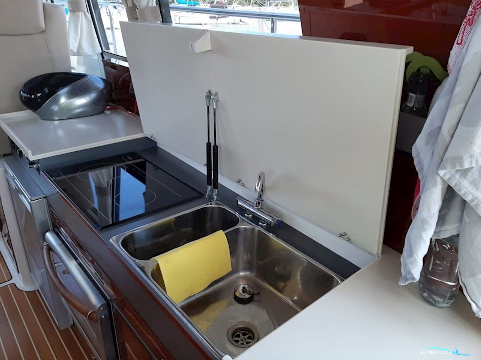 Aquador 35 C  2 x 260 Mercruiser 3.0 TDI