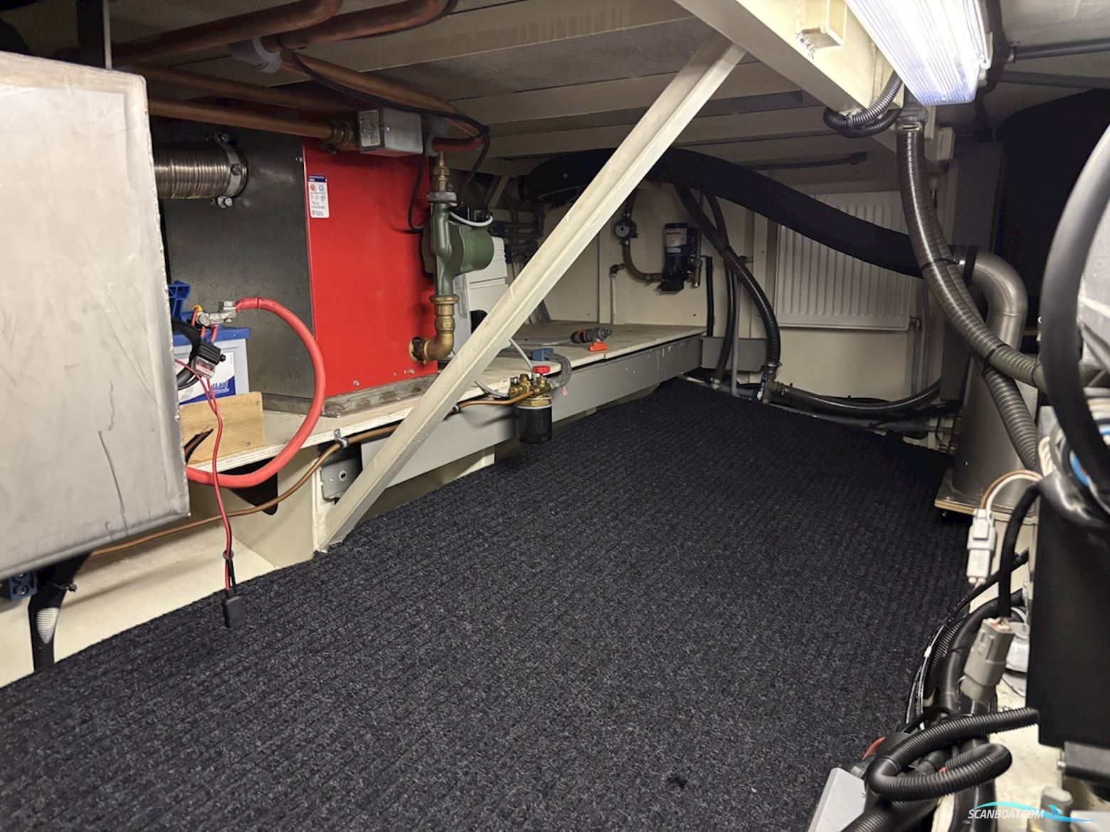 Aqualine 46 Pilothouse