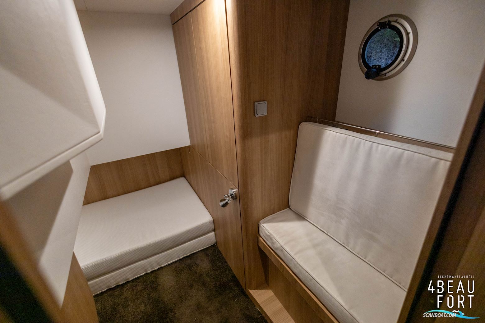 Aquanaut Andante 380 OC