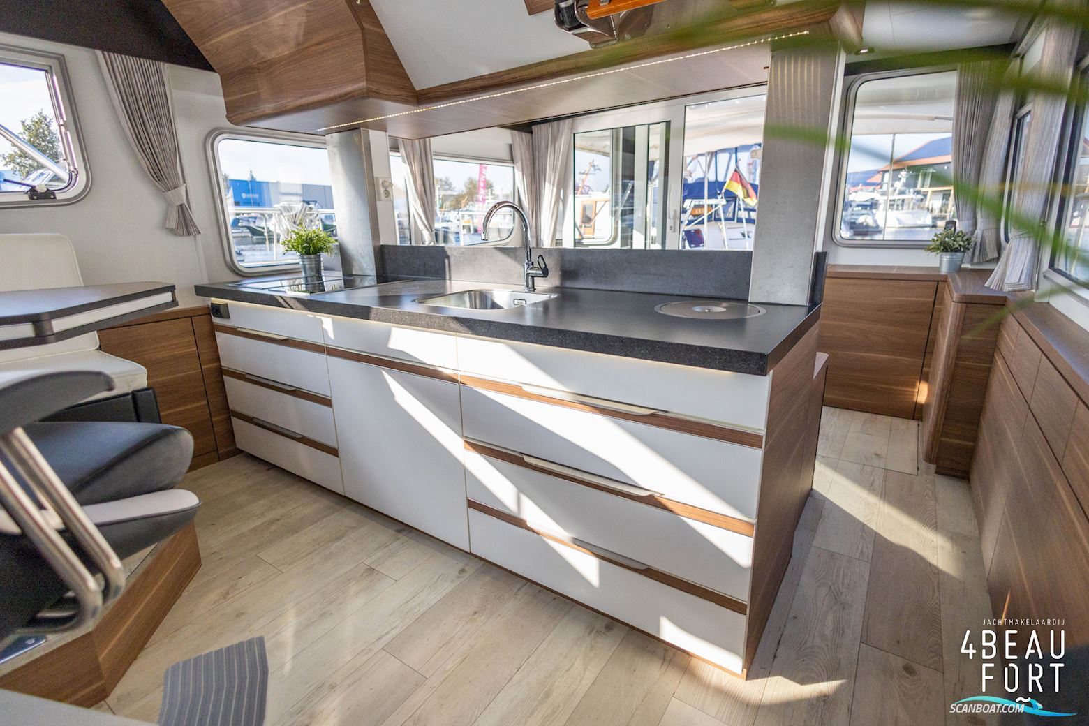 Aquanaut Andante 438 OC