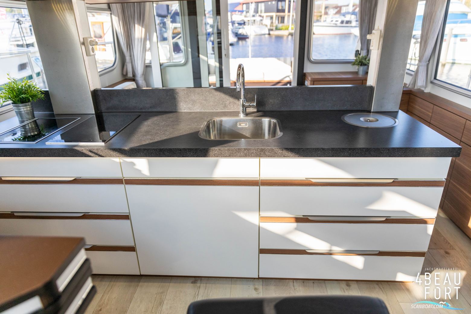 Aquanaut Andante 438 OC