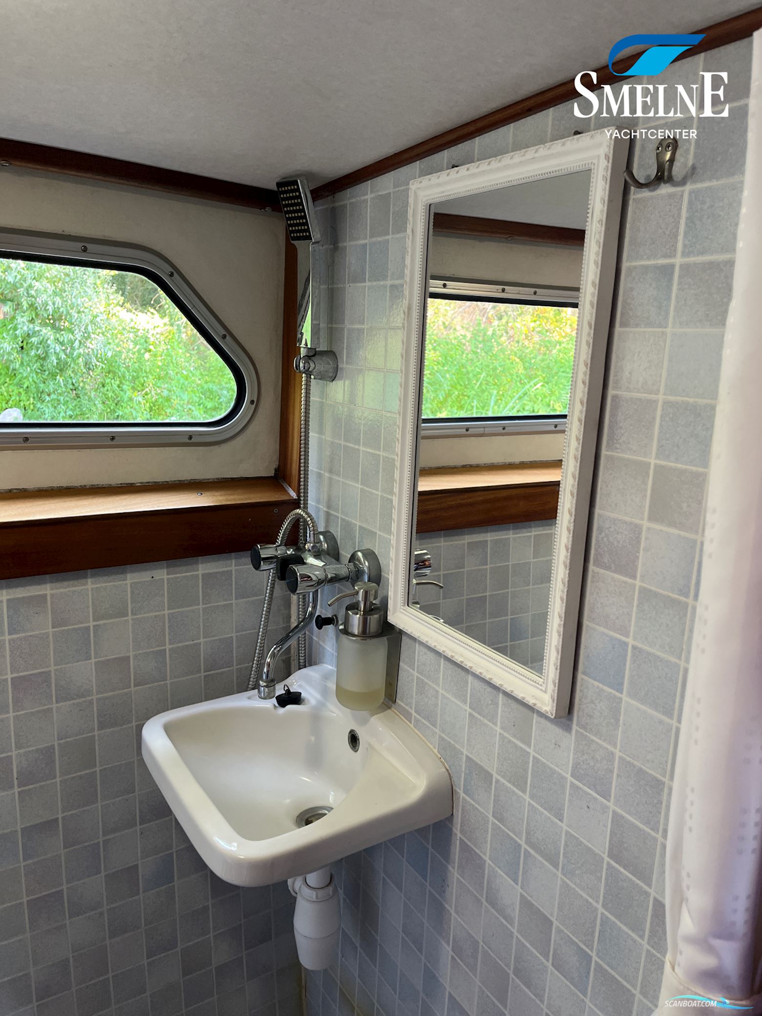 Aquanaut Beauty 1000 AK