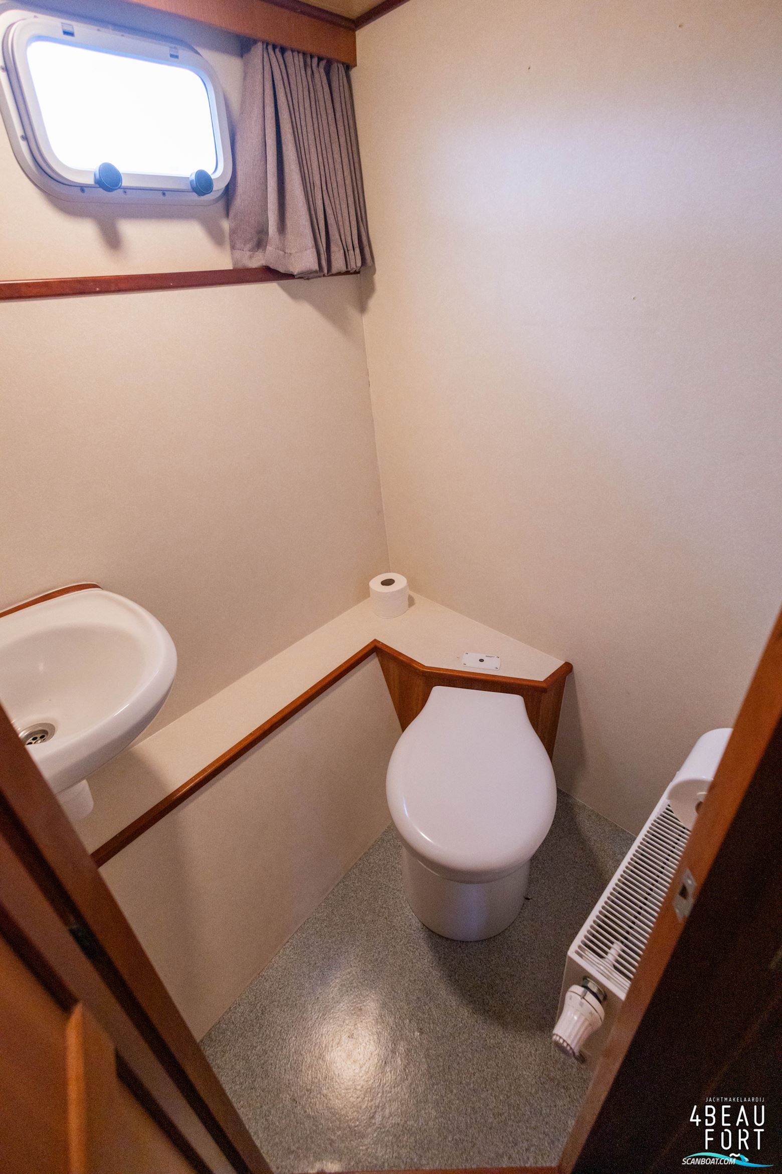 Aquanaut Drifter 1250 Fly